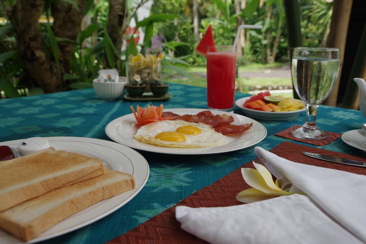 Bali Taman Sari Villas & Restaurant Pulukan Extérieur photo